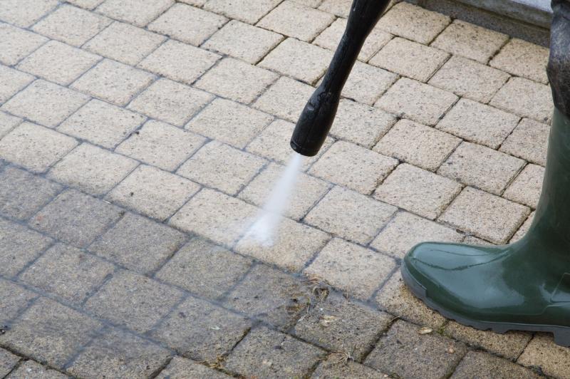 Best Practices for Pressure Washing Strata and Rental Buildings