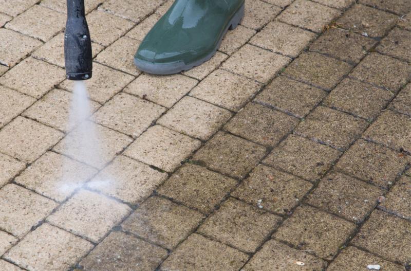 Why Power Wash Your Home Before Painting